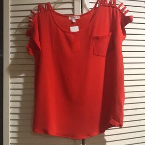 NWT Red cut-out cold shoulder top, medium, NEW!